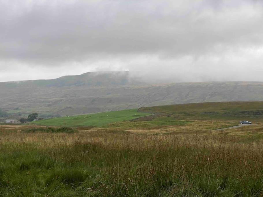 Charming Dog-Friendly Yorkshire Dales Cottage, Austwick Exteriör bild